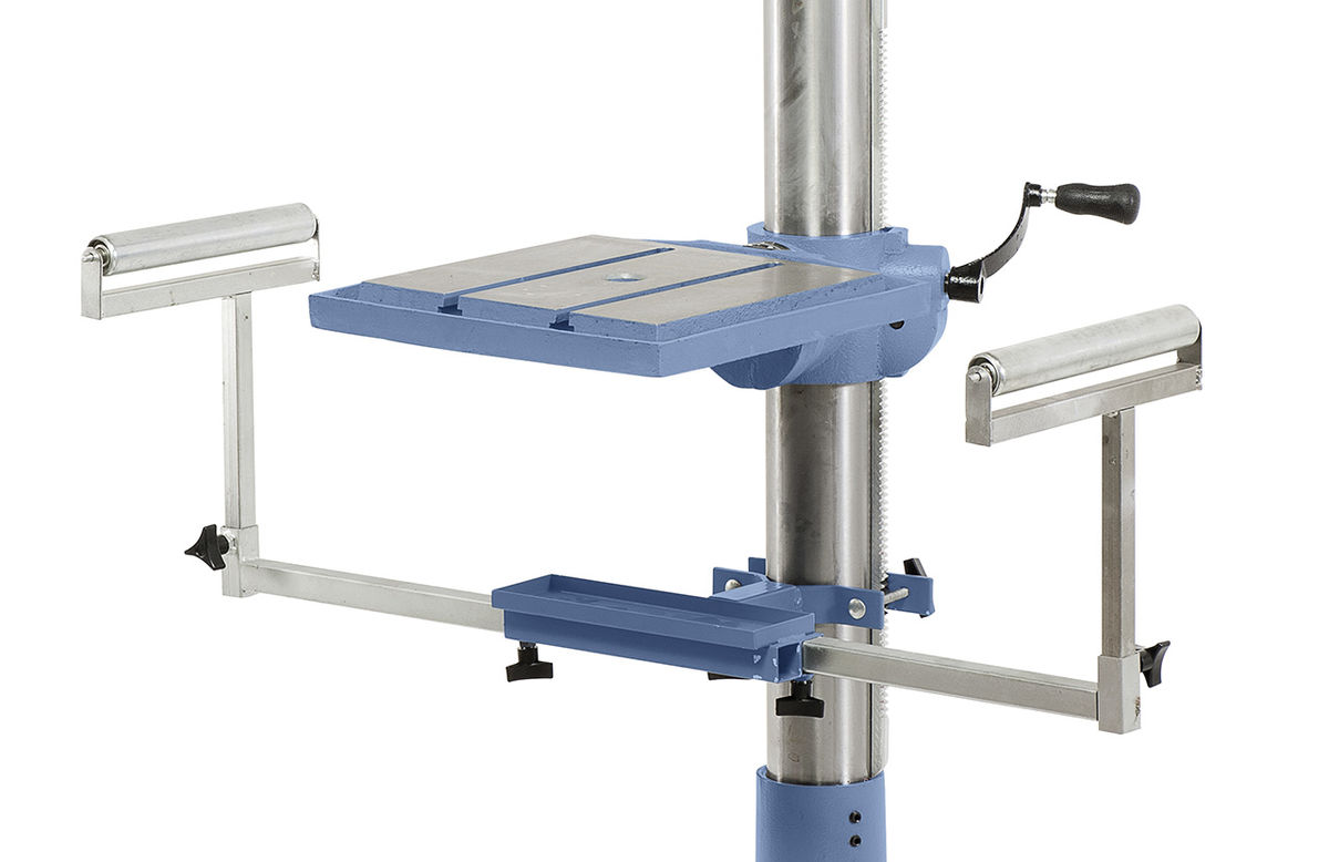 Lisävarusteena pöydän tuet