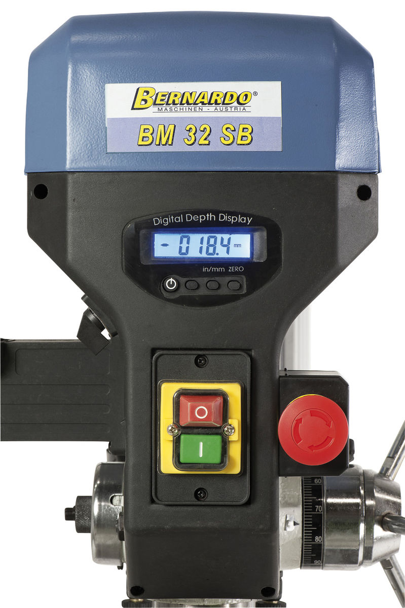 Digitaalinäyttö poraussyvyydelle