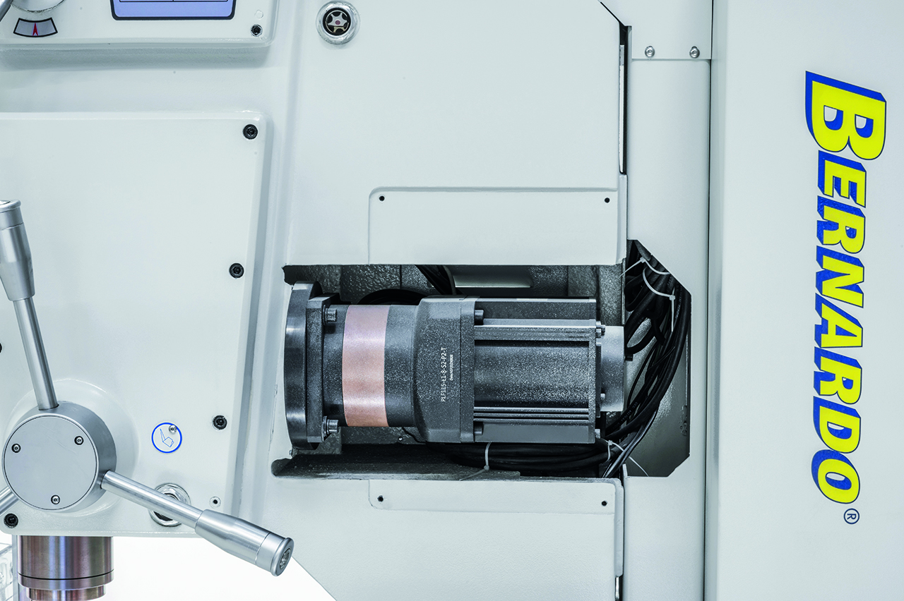 GB 60 Servo pylväsporakone ** - Image 4