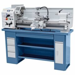 Kuvan jalusta on lisävaruste!