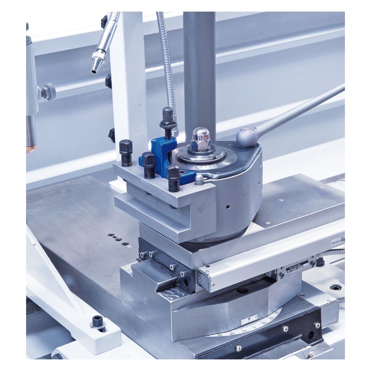 Titan 560 x 3000 Pro (3-akselidiginäyttö) ** - Image 7