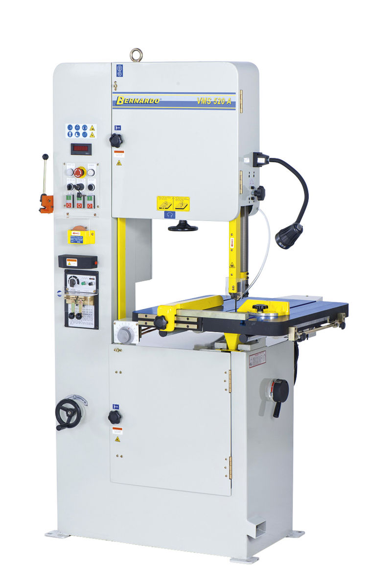 VMS 520 A Pystyvannesaha pöydän syötöllä*