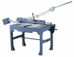 BHS 1040 Kaarisakset valupöydällä