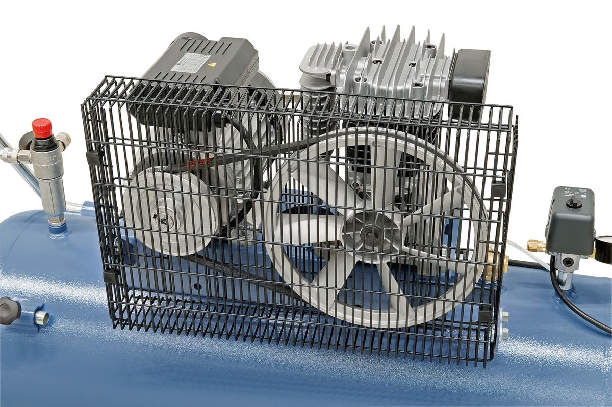 AC17/100/320/F/W - Image 6